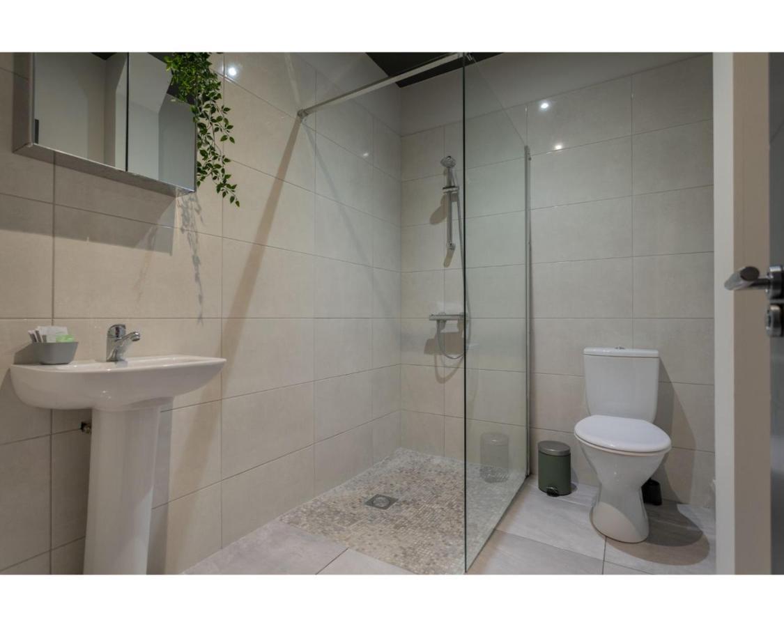 Central Belfast Apartments Camden Street Bagian luar foto