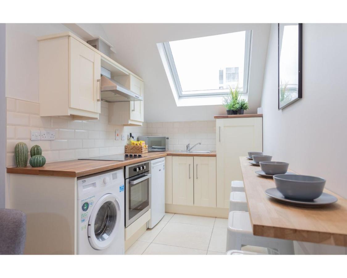 Central Belfast Apartments Camden Street Bagian luar foto